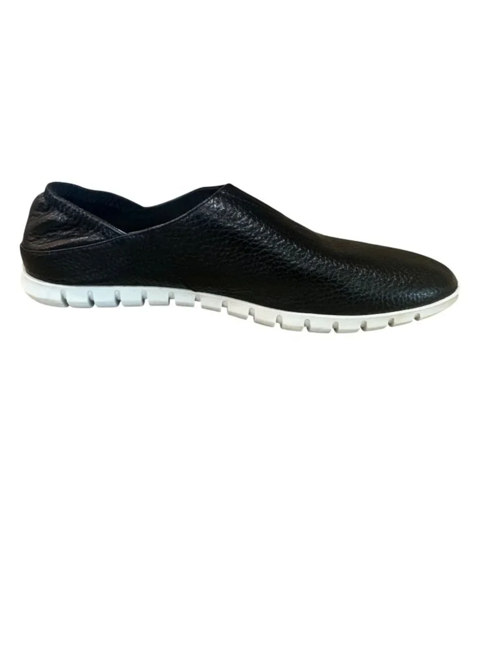 Vaneli Sport Black Leather Slip-On Shoes Athletic Sneakers Women 9N Athleisure